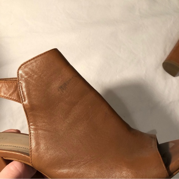 Aldo Tan Leather Heel - Picture 8 of 8